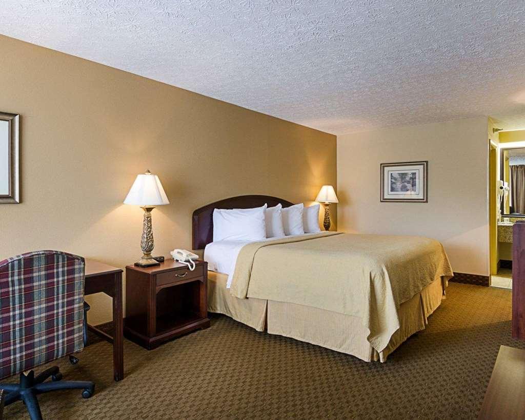 Quality Inn Lewisburg Quarto foto