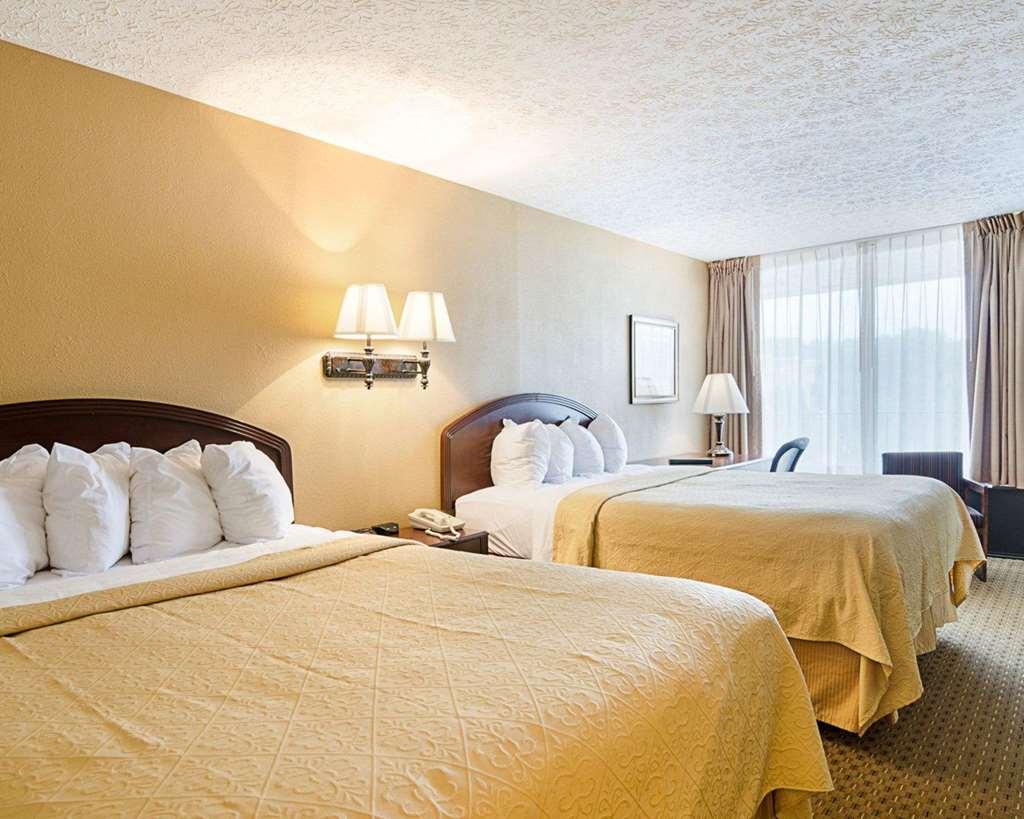 Quality Inn Lewisburg Quarto foto