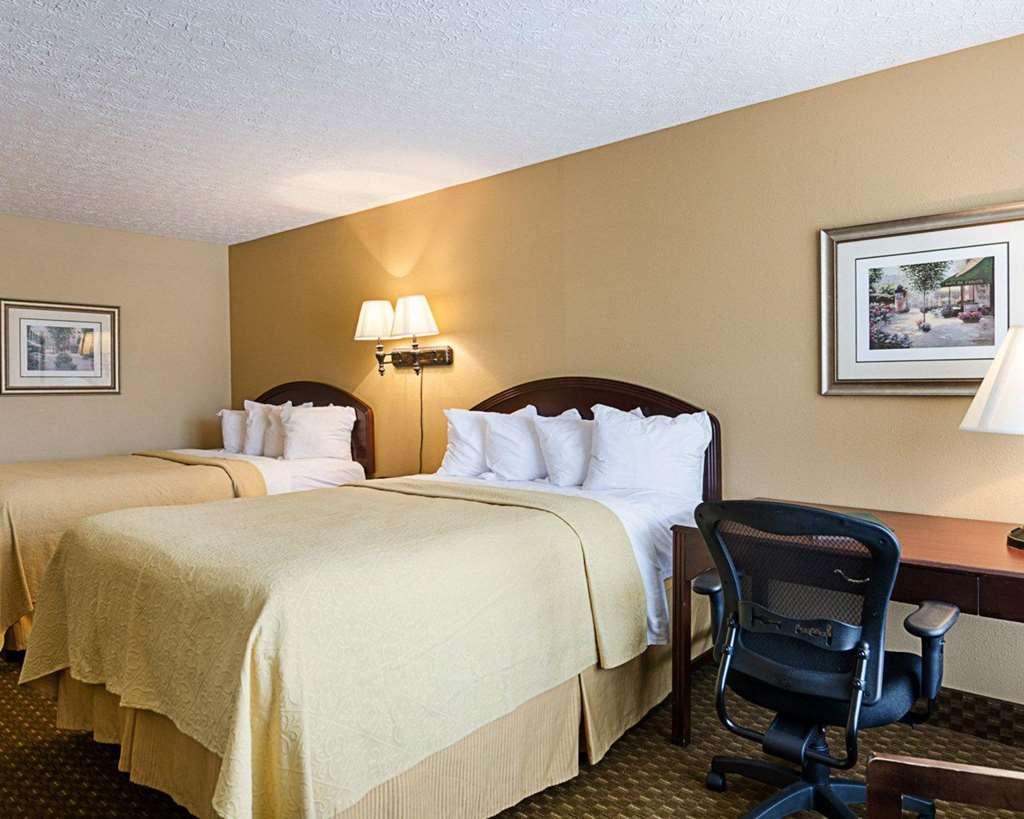 Quality Inn Lewisburg Quarto foto