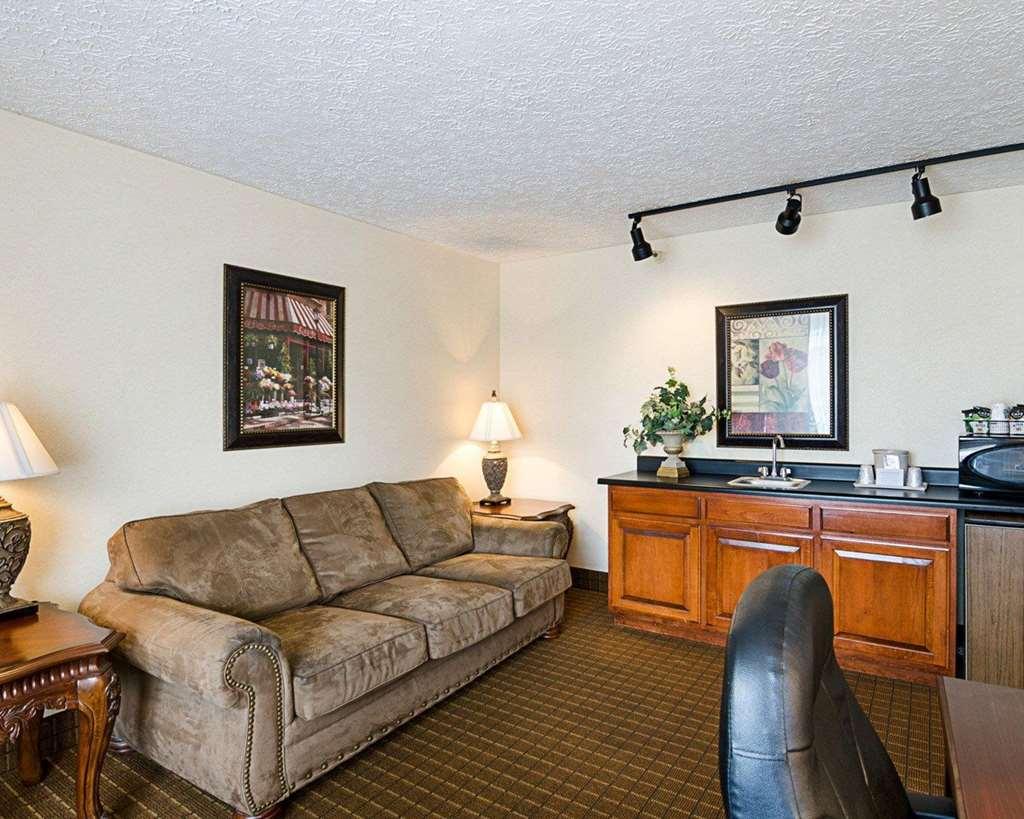Quality Inn Lewisburg Quarto foto